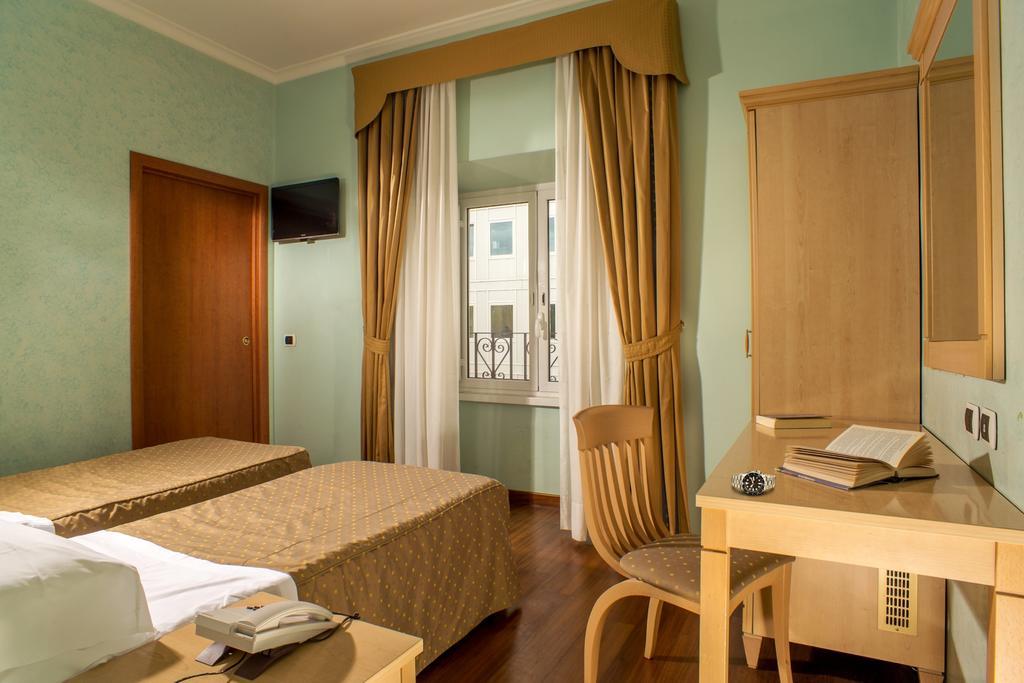 Hotel Piemonte 3*